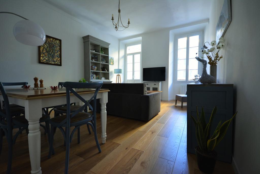 Appartamento Be Our Guests In Port Le Pin Nizza